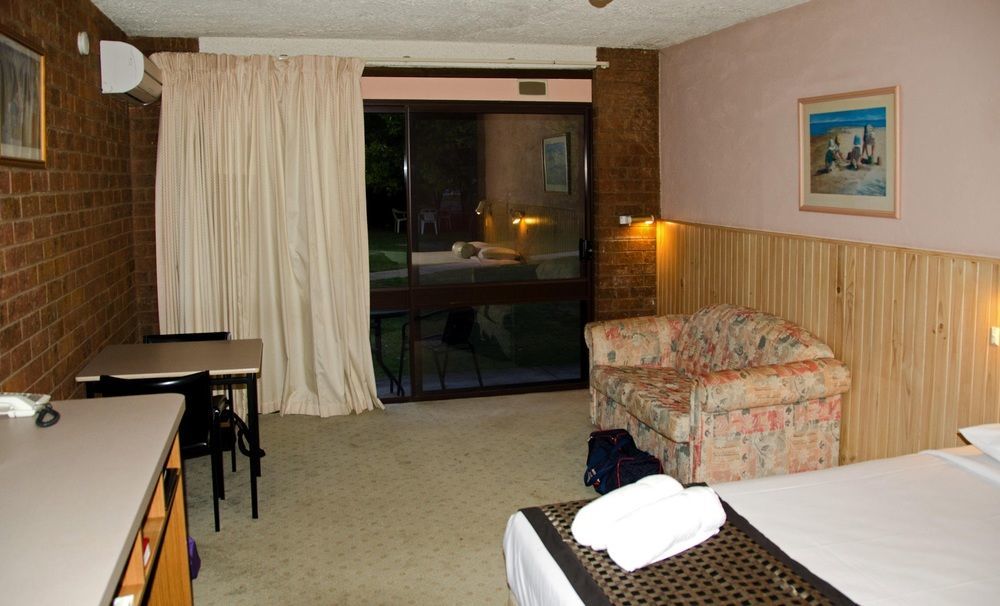 Motel Sierra - ไบรท์ ภายนอก รูปภาพ